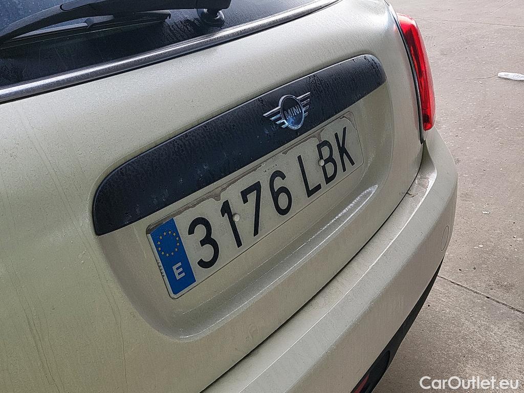 Mini  Cooper MINI MINI / 2014 / 5P / berlina con portón ONE 5 PUERTAS (CX) #19