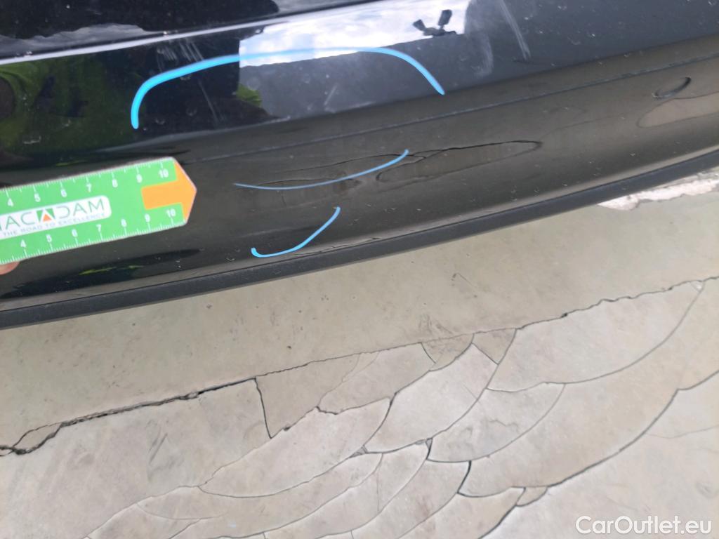  Volvo  S60 VOLVO  / 2019 / 4P / sedán 2.0 T8 AWD Inscription Auto #24