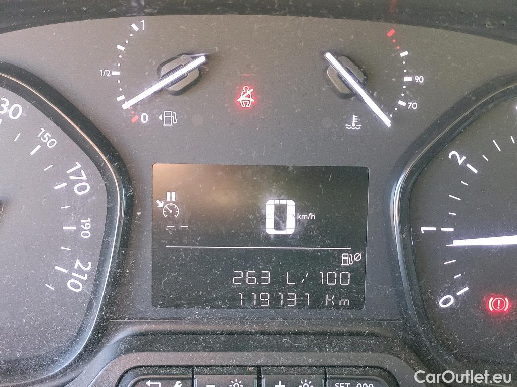 Opel  Vivaro OPEL  / 2019 / 4P / combi 1.5 Diésel 88kW (120CV) M Std Express #5