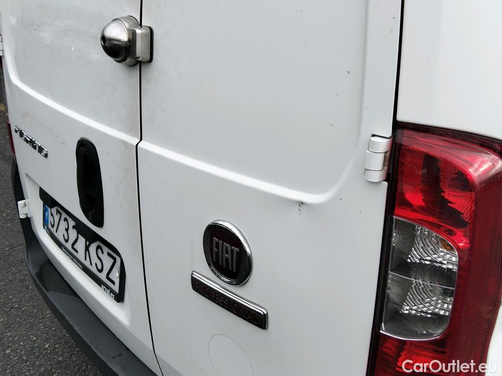  Fiat  Fiorino FIAT  / 2016 / 3P / furgón derivado de turismo Cargo Base 1.3 Mjet 59kW (80CV) E6 #1
