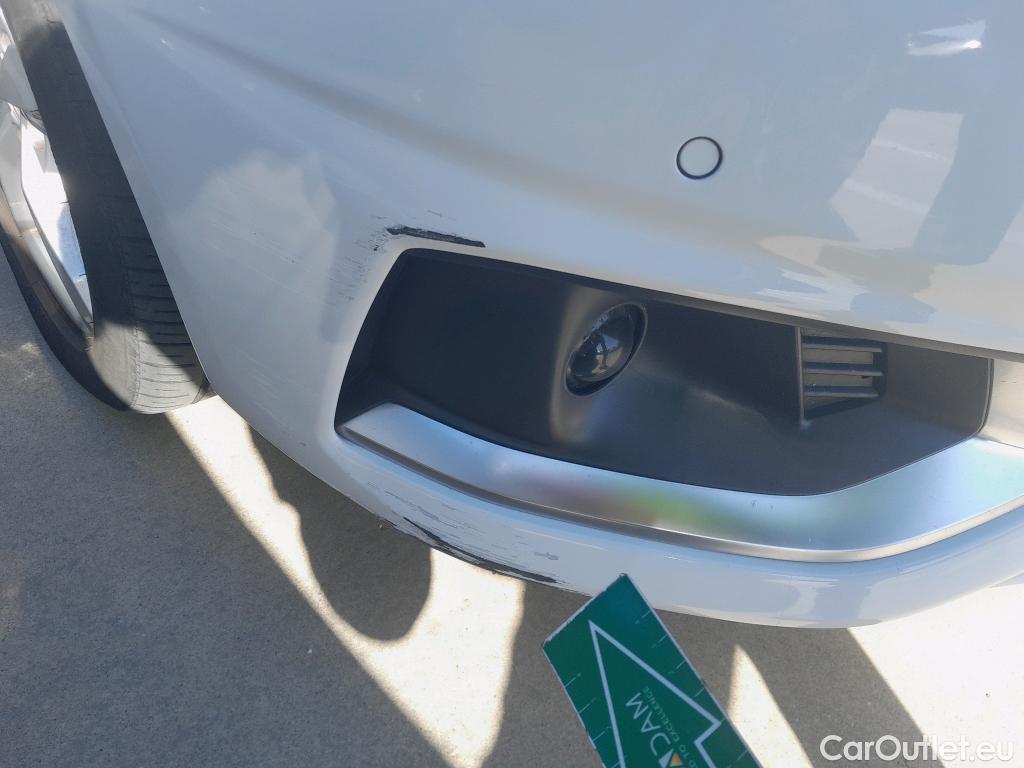 Audi  A4 AUDI  / 2019 / 4P / sedán Advanced 30 TDI 100kW (136CV) S tronic #13