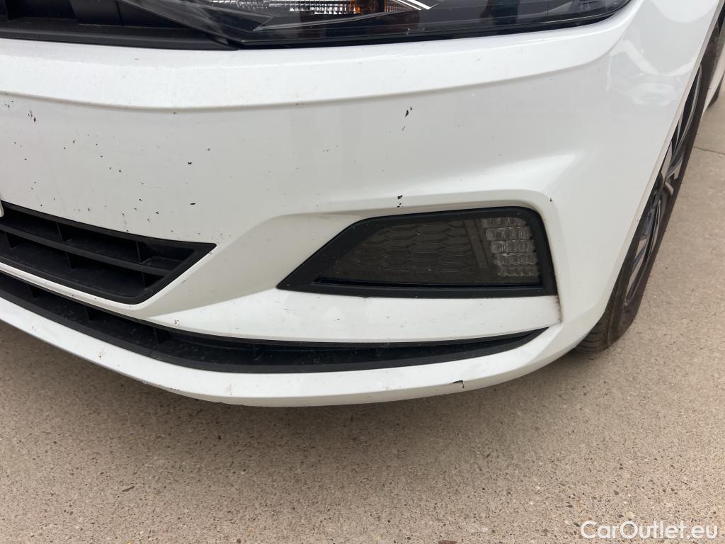  Volkswagen  Polo VOLKSWAGEN  / 2017 / 5P / berlina con portón Advance 1.0 TSI 70kW (95CV) #22