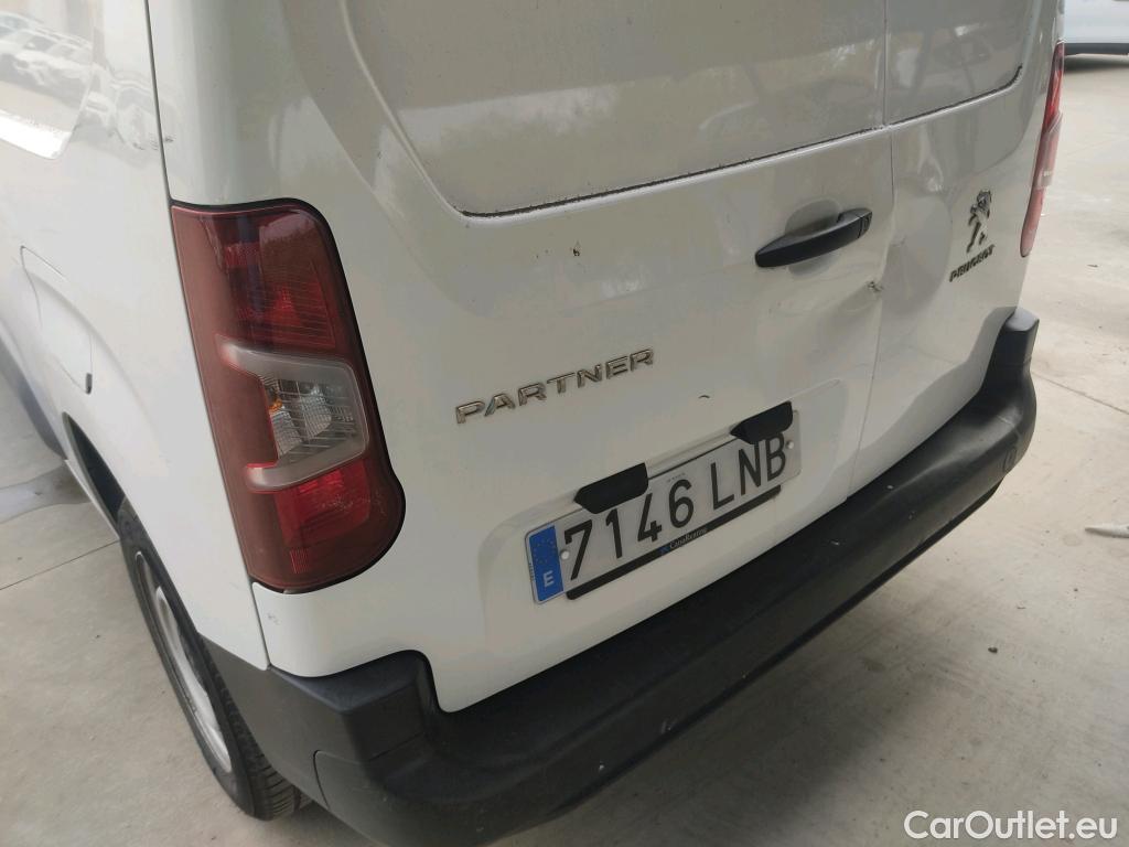 Peugeot  Partner PEUGEOT  / 2018 / 3P / furgón derivado de turismo Pro Standard 600kg BlueHDi 73kW (AC) #3