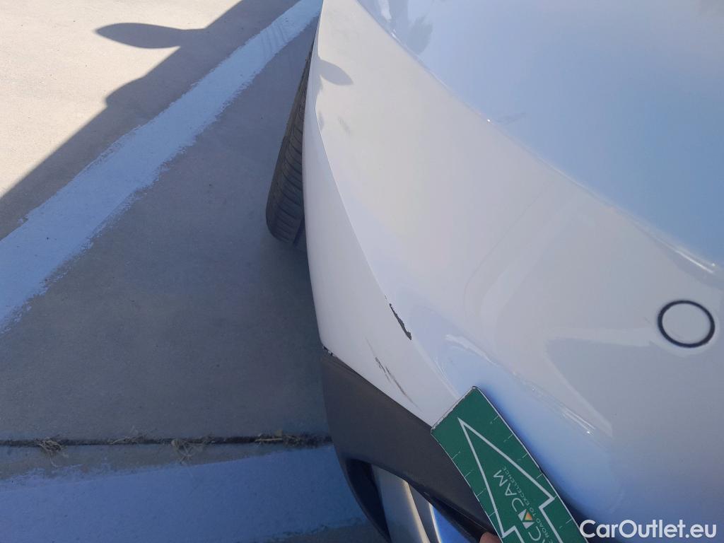 Audi  A4 AUDI  / 2019 / 4P / sedán Advanced 30 TDI 100kW (136CV) S tronic #15