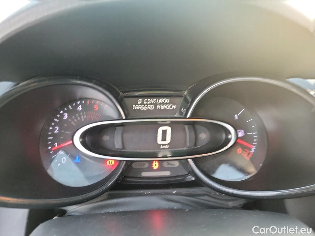 Renault  Clio RENAULT  / 2016 / 5P / berlina con portón Business dCi 55kW (75CV) -18 #4