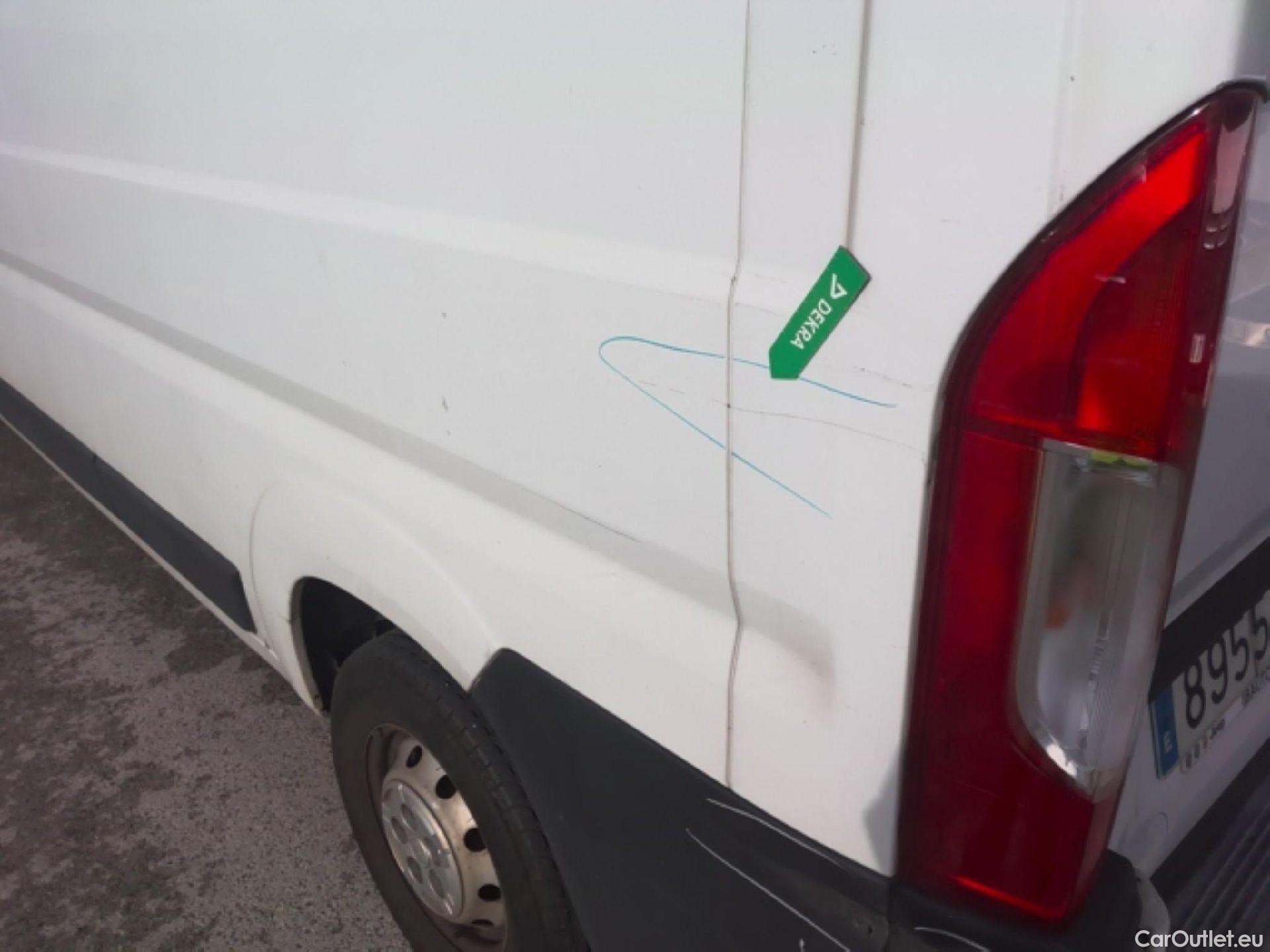 Fiat  Ducato FIAT  / 2014 / 4P / furgón 35 L3 H2 2.3 1 (103 kW) Euro 6d-temp #37