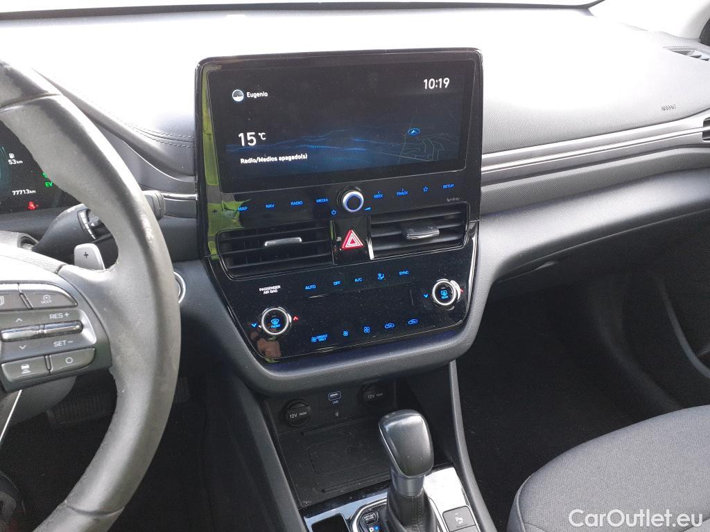 Hyundai   Ioniq HYUNDAI / 2019 / 5P / berlina con portón 1.6 GDI HEV Tecno DT #15