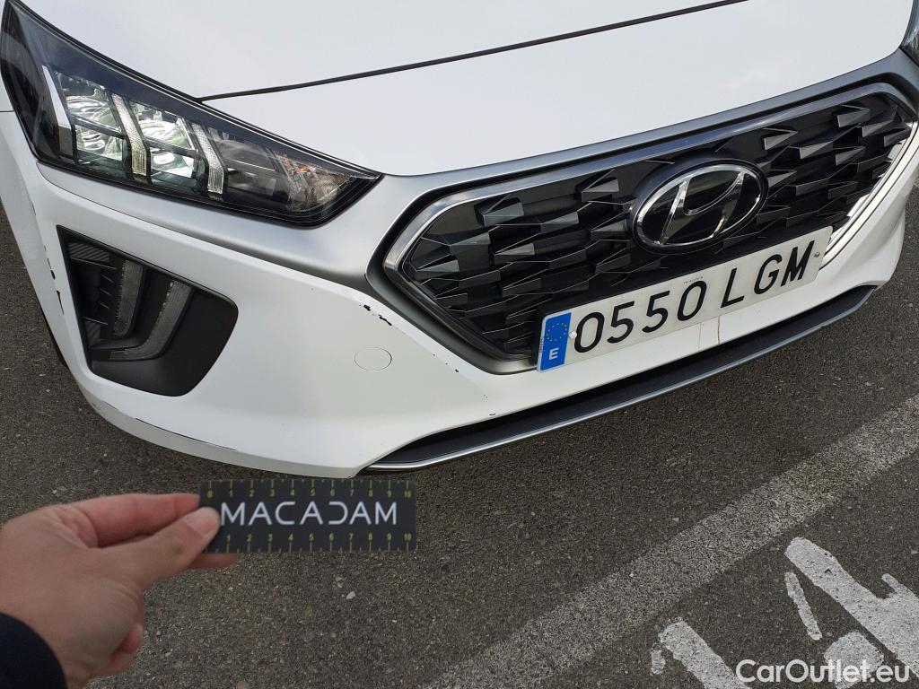 Hyundai   Ioniq HYUNDAI / 2019 / 5P / berlina con portón 1.6 GDI HEV Tecno DT #24