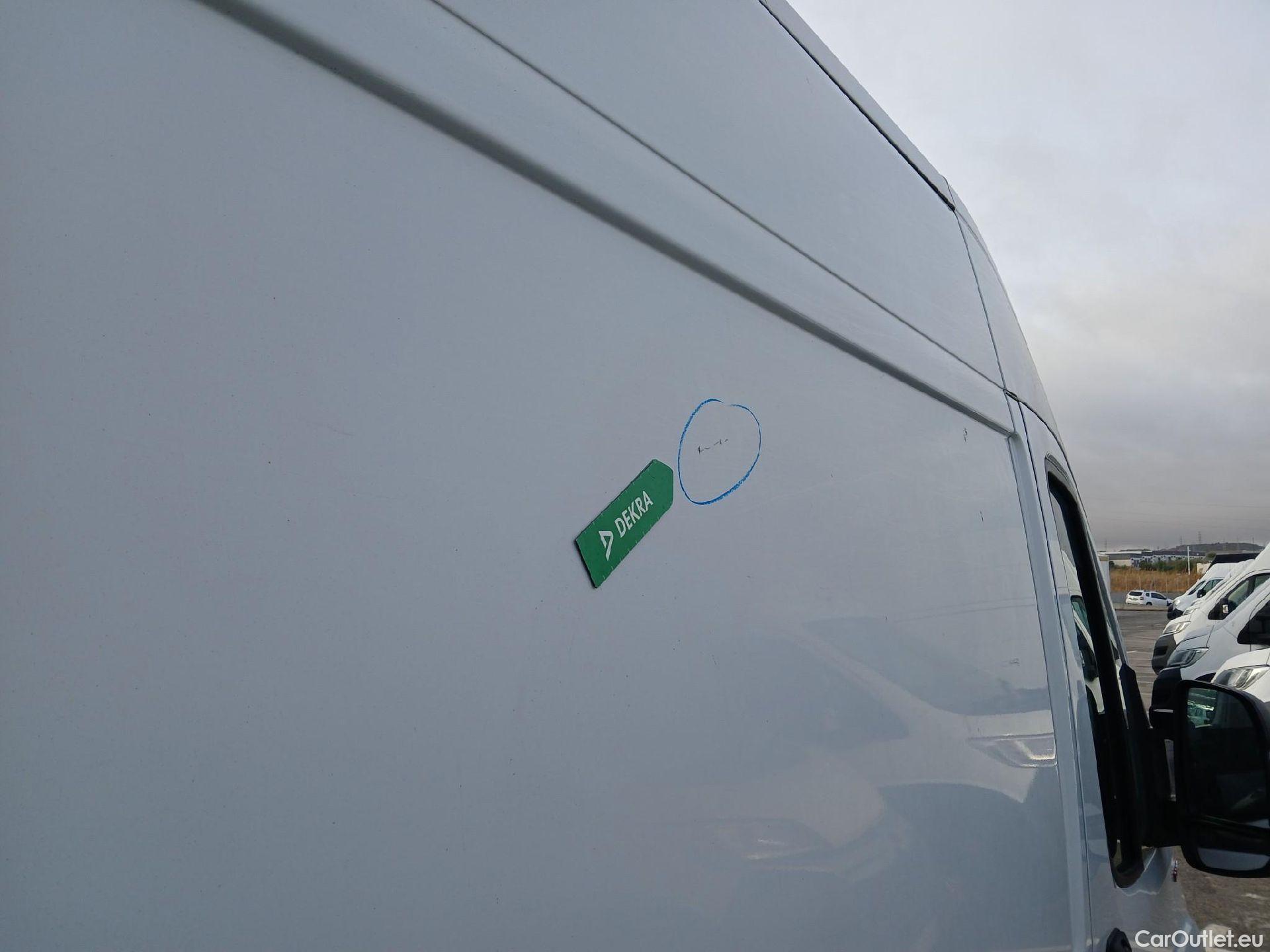 Fiat  Ducato FIAT  / 2014 / 4P / furgón 35 L3 H2 2.3 1 (103 kW) Euro 6d-temp #59