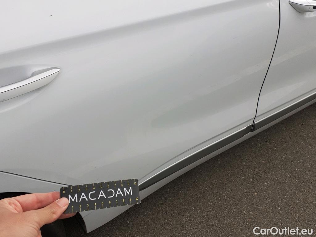 Hyundai   Ioniq HYUNDAI / 2019 / 5P / berlina con portón 1.6 GDI HEV Tecno DT #18