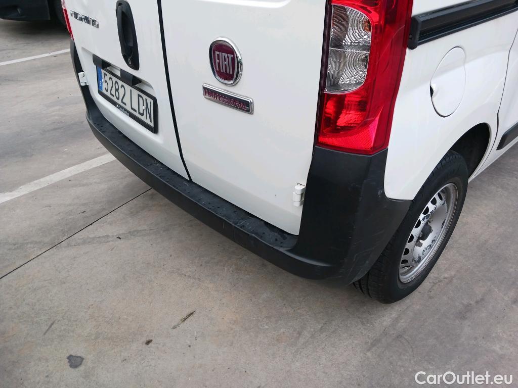 Fiat  Fiorino FIAT  / 2016 / 4P / furgón derivado de turismo Cargo Base N1 1.3 MJet 59 kW (80 CV) #9