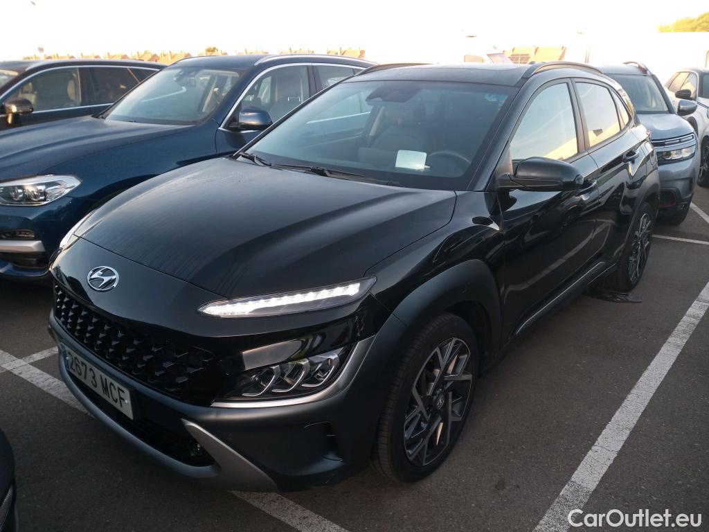 Hyundai  Konna HYUNDAI Kona / 2020 / 5P / todoterreno 1.6 GDI HEV Style Sky DCT #1