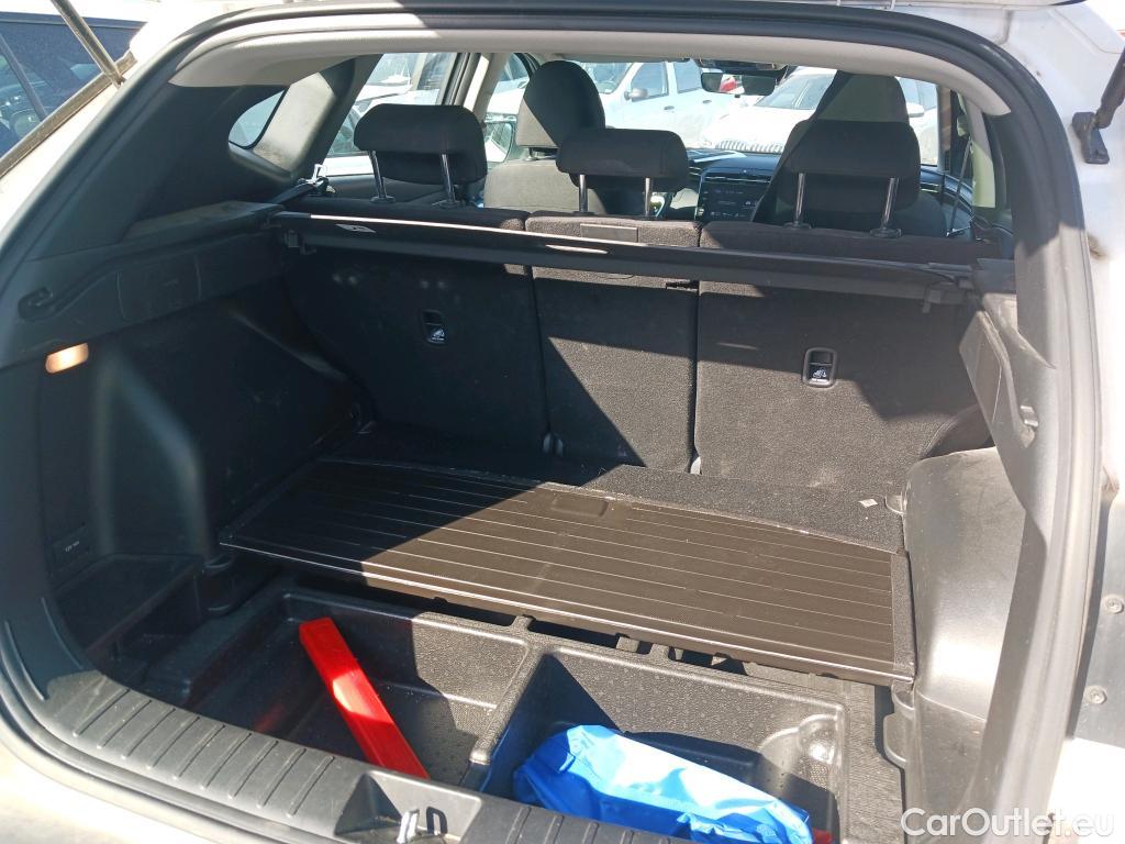 Hyundai  Tucson HYUNDAI  / 2020 / 5P / todoterreno 1.6 TGDI 169kW (230CV) HEV Maxx Sky Auto #8
