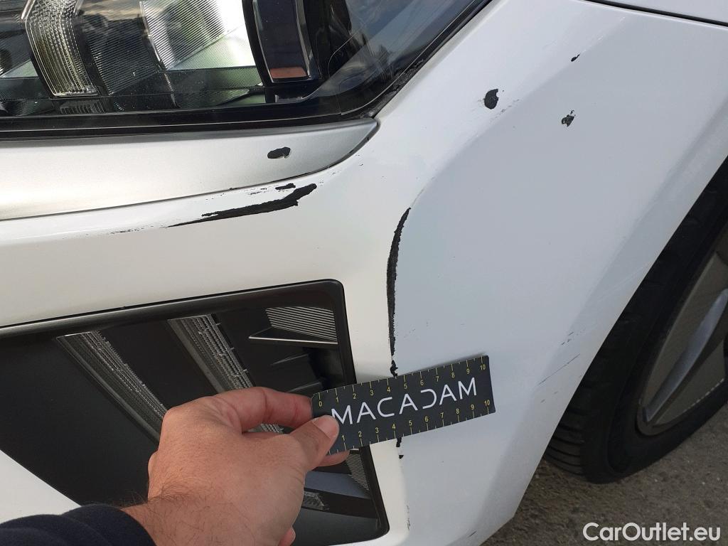 Hyundai   Ioniq HYUNDAI / 2019 / 5P / berlina con portón 1.6 GDI HEV Tecno DT #28