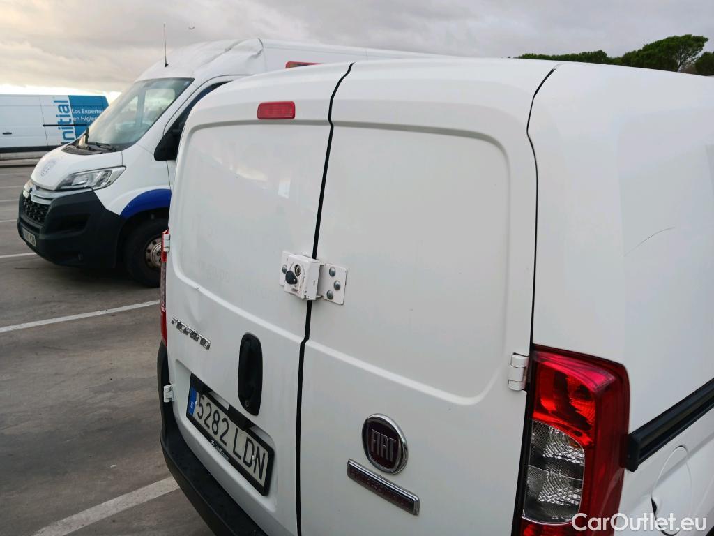 Fiat  Fiorino FIAT  / 2016 / 4P / furgón derivado de turismo Cargo Base N1 1.3 MJet 59 kW (80 CV) #12