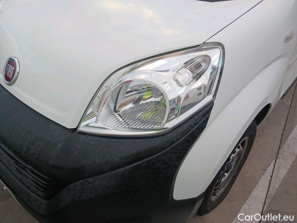 Fiat  Fiorino FIAT  / 2016 / 4P / furgón derivado de turismo Cargo Base N1 1.3 MJet 59 kW (80 CV) #15