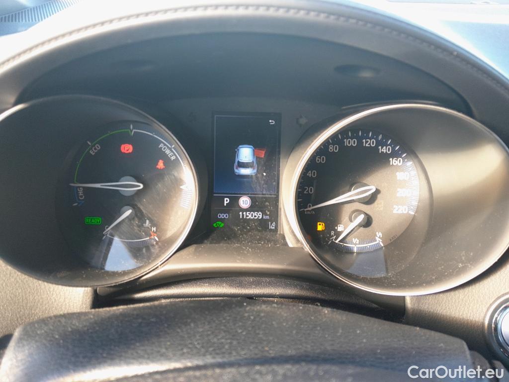 Toyota  C-HR TOYOTA  / 2019 / 5P / todoterreno 1.8 125H Advance #4