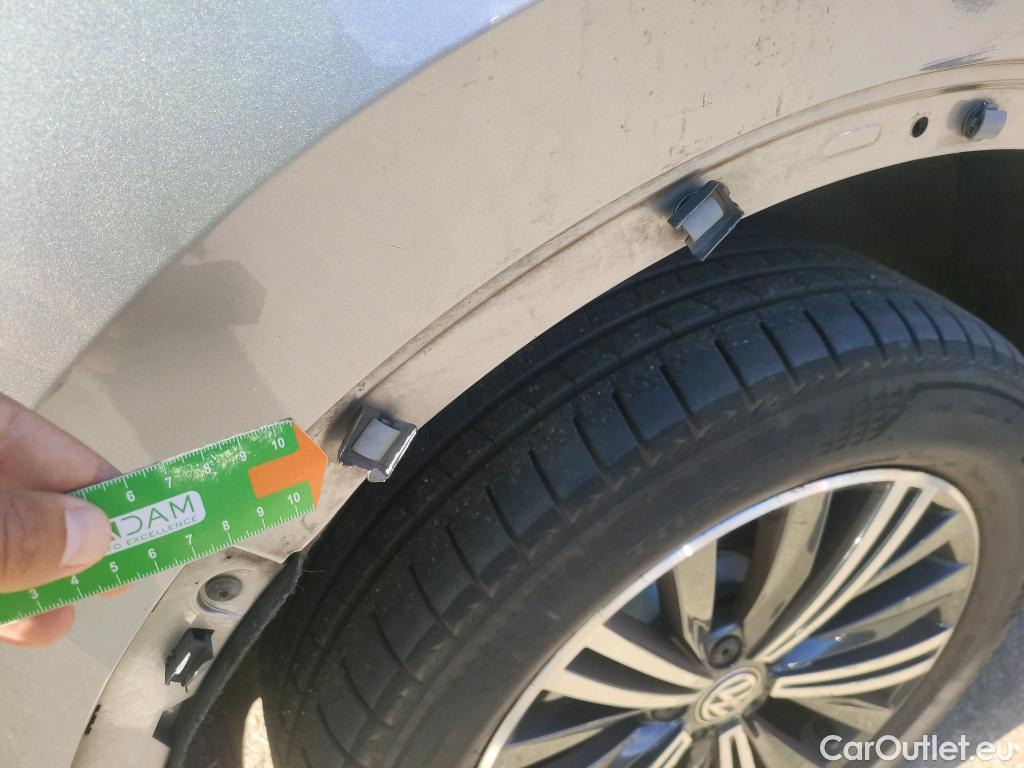 Volkswagen  Tiguan VOLKSWAGEN  Allspace / 2017 / 5P / todoterreno Advance 2.0 TDI 110kW (150CV) DSG #32