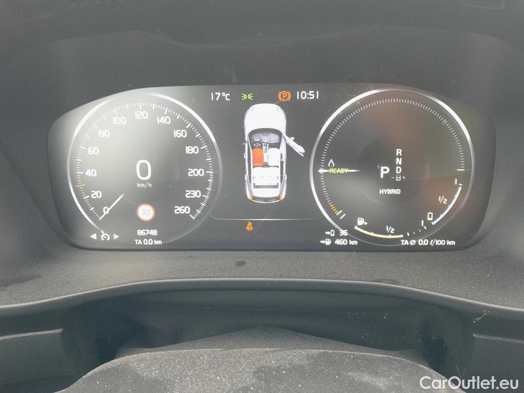 Volvo  XC 40 VOLVO XC40 / 2017 / 5P / todoterreno 1.5 T4 Twin Recharge Inscription Ex Auto #4