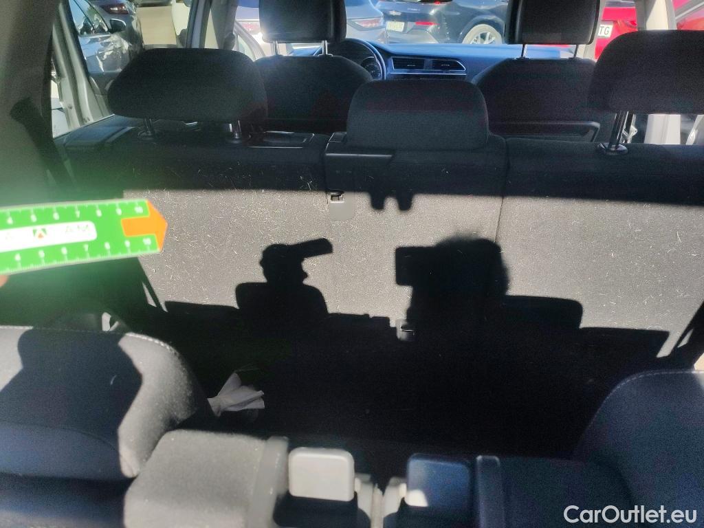 Volkswagen  Tiguan VOLKSWAGEN  Allspace / 2017 / 5P / todoterreno Advance 2.0 TDI 110kW (150CV) DSG #21