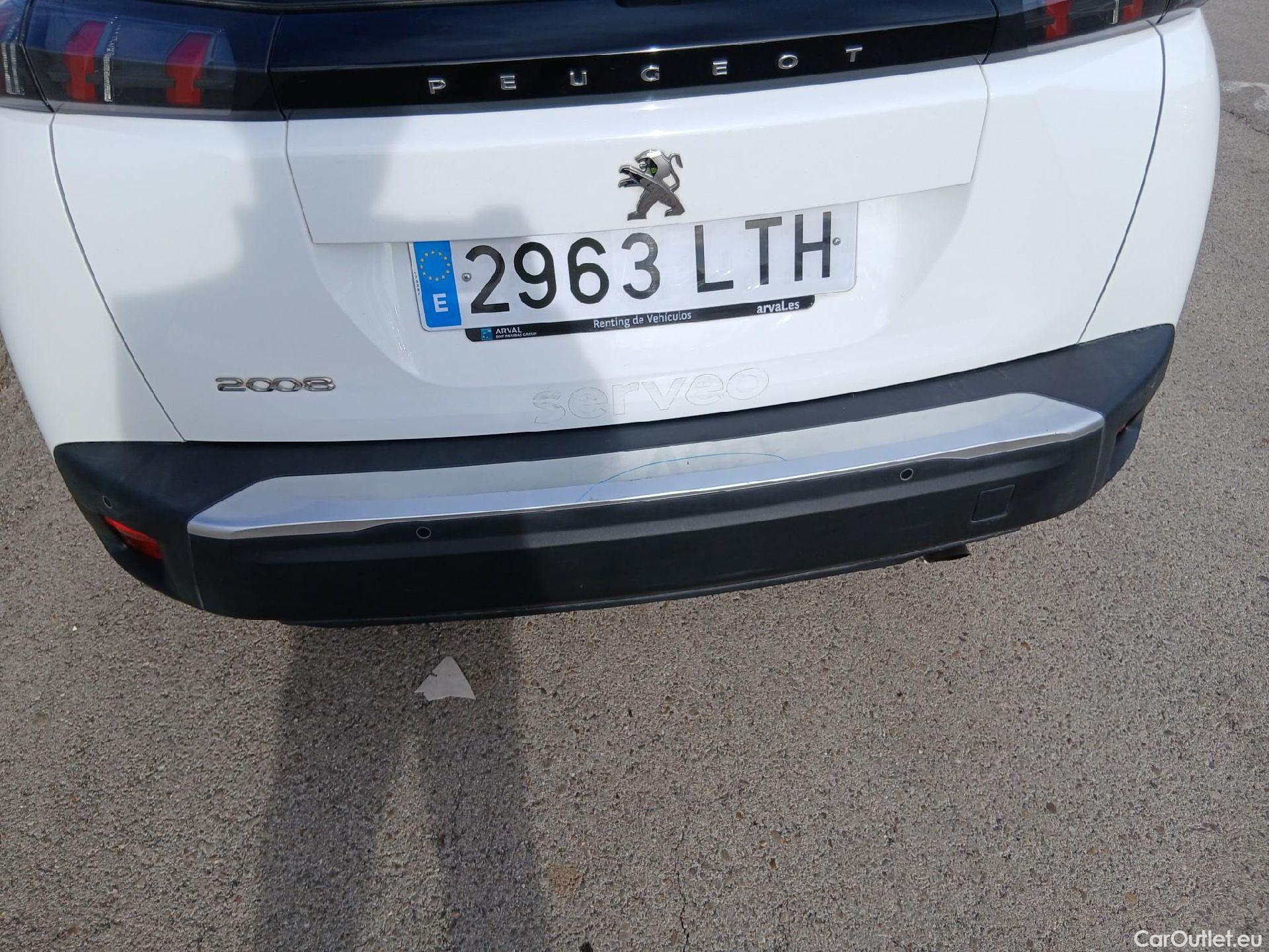  Peugeot  2008 PEUGEOT  / 2019 / 5P / todoterreno Active Puretech 100 S&S BVM6 #22