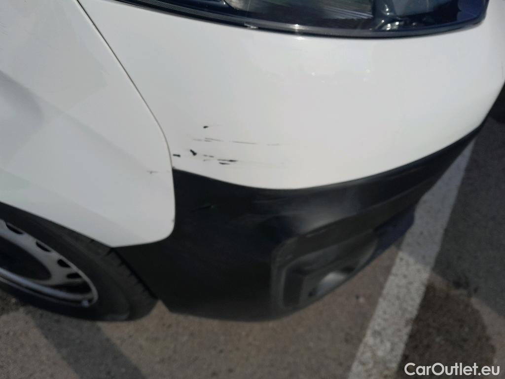 Opel  Vivaro OPEL  / 2019 / 4P / furgón 2.0 Diésel 88kW (120CV) L Inc. Express #41