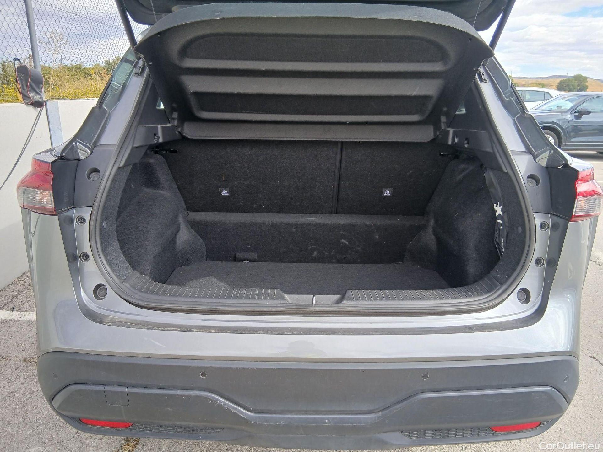 Land Rover  Discovery NISSAN QASHQAI / 2021 / 5P / todoterreno DIG-T 116kW (158CV) mHEV Xtronic Acenta (AC) #8