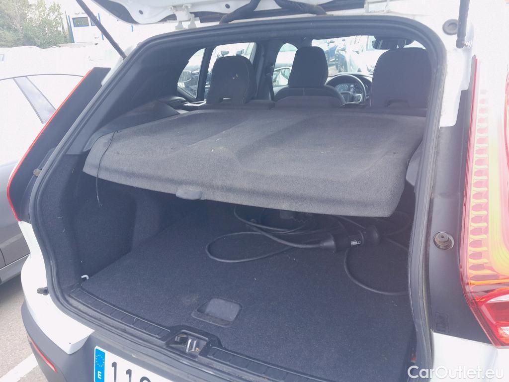 Volvo  XC 40 VOLVO XC40 / 2017 / 5P / todoterreno 1.5 T4 Twin Recharge Inscription Ex Auto #8