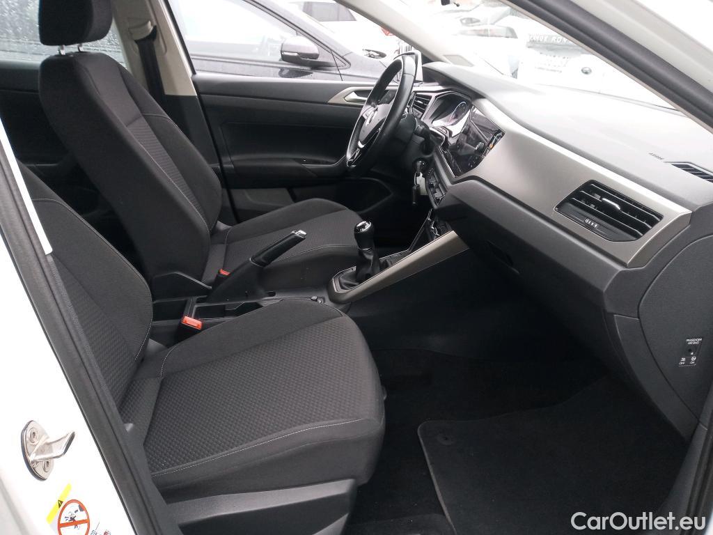 Volkswagen  Polo VOLKSWAGEN  / 2017 / 5P / berlina con portón Advance 1.0 TSI 70kW (95CV) #6