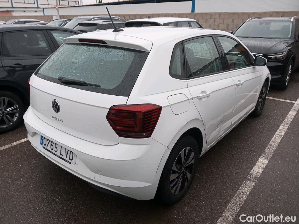 Volkswagen  Polo VOLKSWAGEN  / 2017 / 5P / berlina con portón Advance 1.0 TSI 70kW (95CV) #2