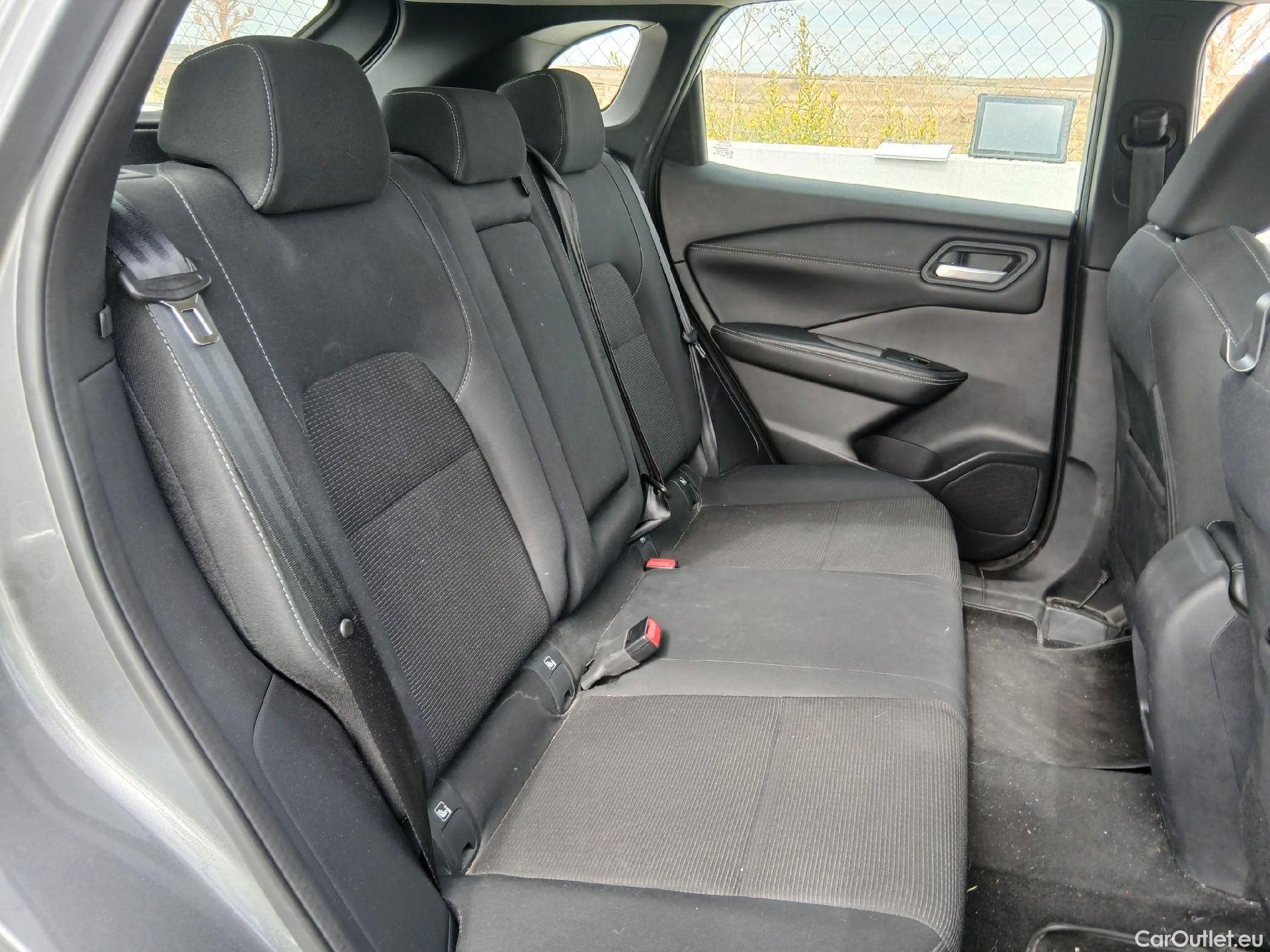 Land Rover  Discovery NISSAN QASHQAI / 2021 / 5P / todoterreno DIG-T 116kW (158CV) mHEV Xtronic Acenta (AC) #7