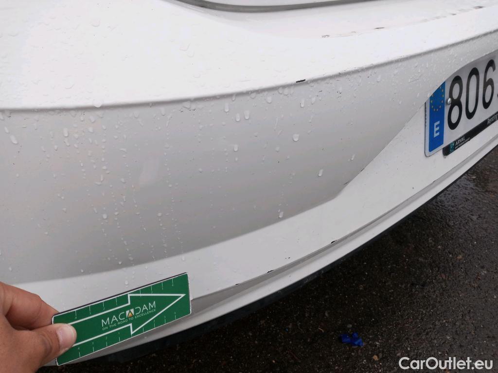 Volkswagen  Polo VOLKSWAGEN  / 2017 / 5P / berlina con portón Advance 1.0 TSI 70kW (95CV) #12