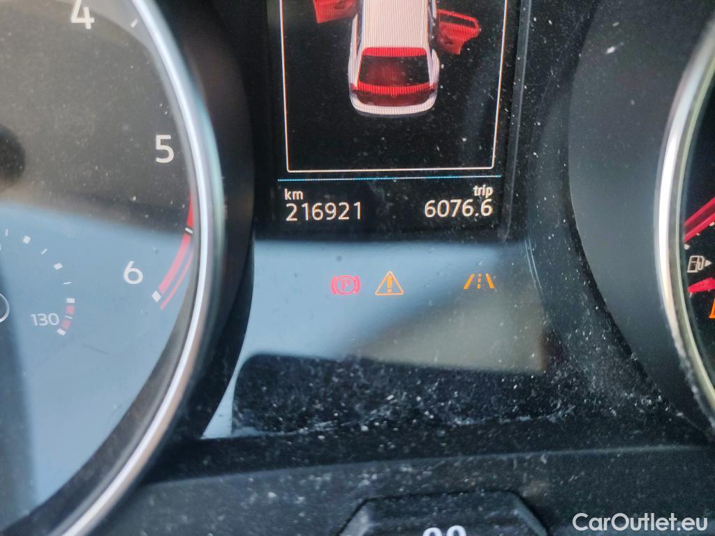 Volkswagen  Tiguan VOLKSWAGEN  Allspace / 2017 / 5P / todoterreno Advance 2.0 TDI 110kW (150CV) DSG #5