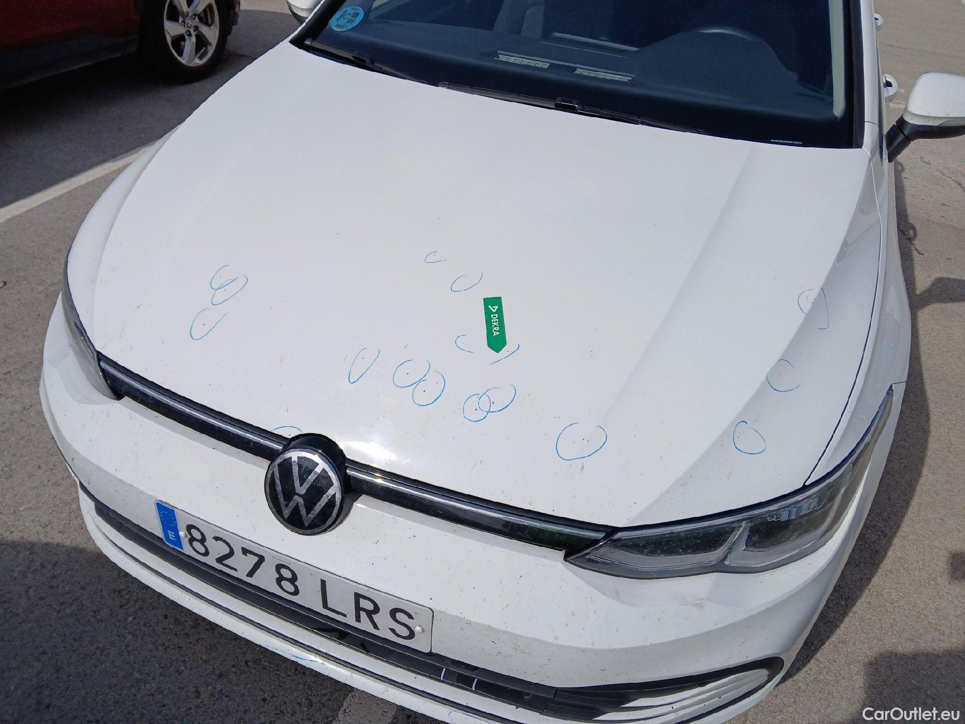 Volkswagen  Golf  VOLKSWAGEN / 2020 / 5P / berlina con portón Life 2.0 TDI 85kW (115CV) #10