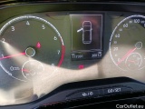 Volkswagen  Polo VOLKSWAGEN  / 2017 / 5P / berlina con portón Advance 1.0 TSI 70kW (95CV) #5