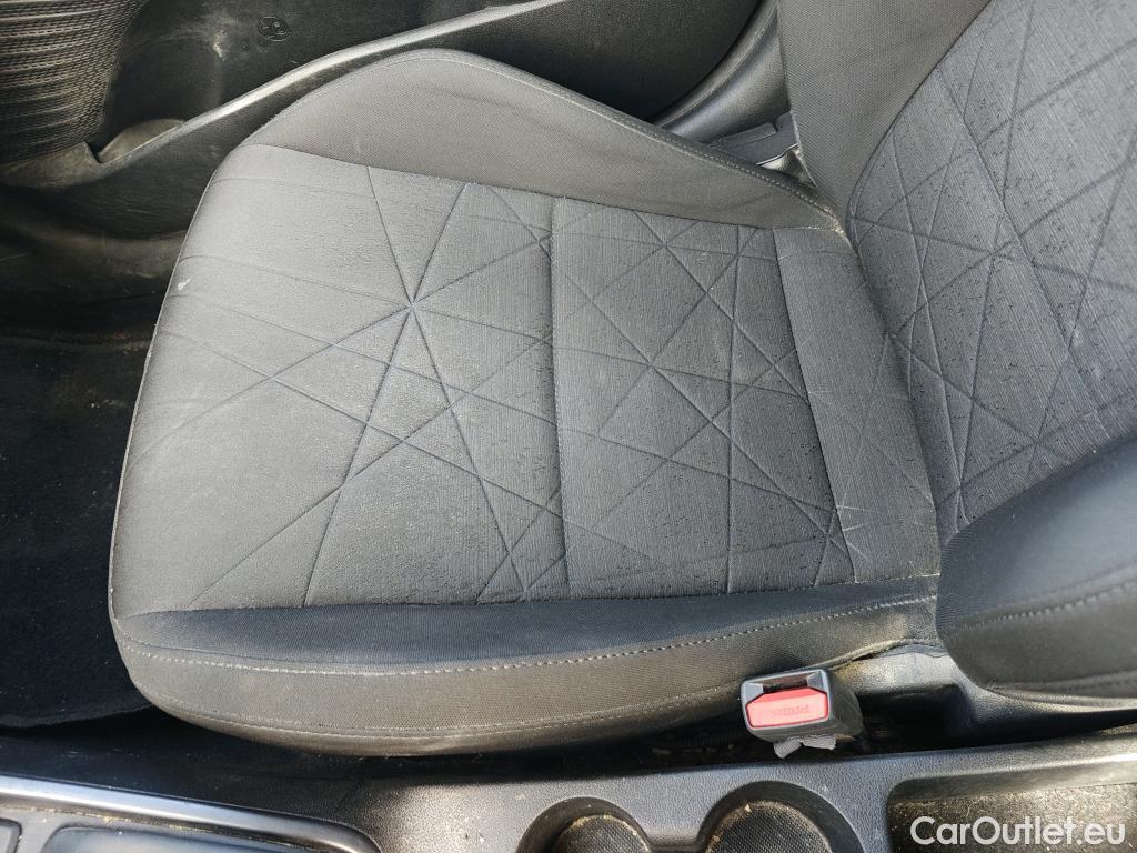 Hyundai  Bayon HYUNDAI  / 2021 / 5P / todoterreno 1.2 MPI Maxx #29