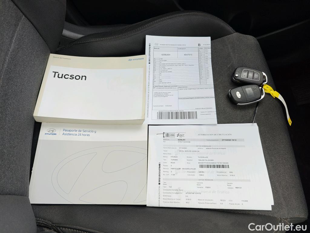 Hyundai  Tucson HYUNDAI  / 2018 / 5P / todoterreno 1.6 CRDI 85kW (116CV) 48V SLE 4X2(SP)(SL) #9