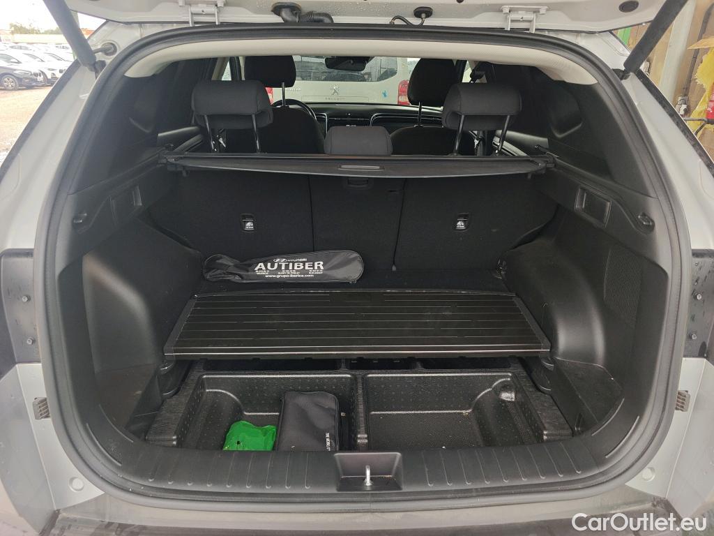 Hyundai  Tucson HYUNDAI  / 2020 / 5P / todoterreno 1.6 TGDI 169kW HEV Tecno Auto 2C #8
