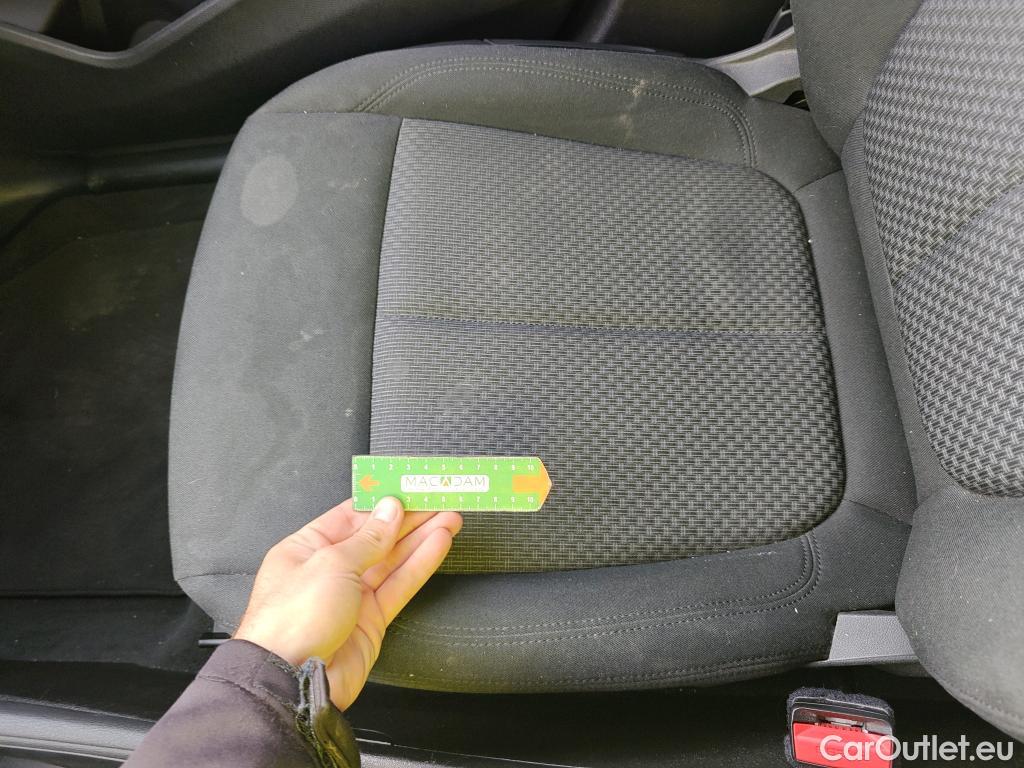  Bmw  X1 BMW  / 2019 / 5P / todoterreno sDrive16d Business #37