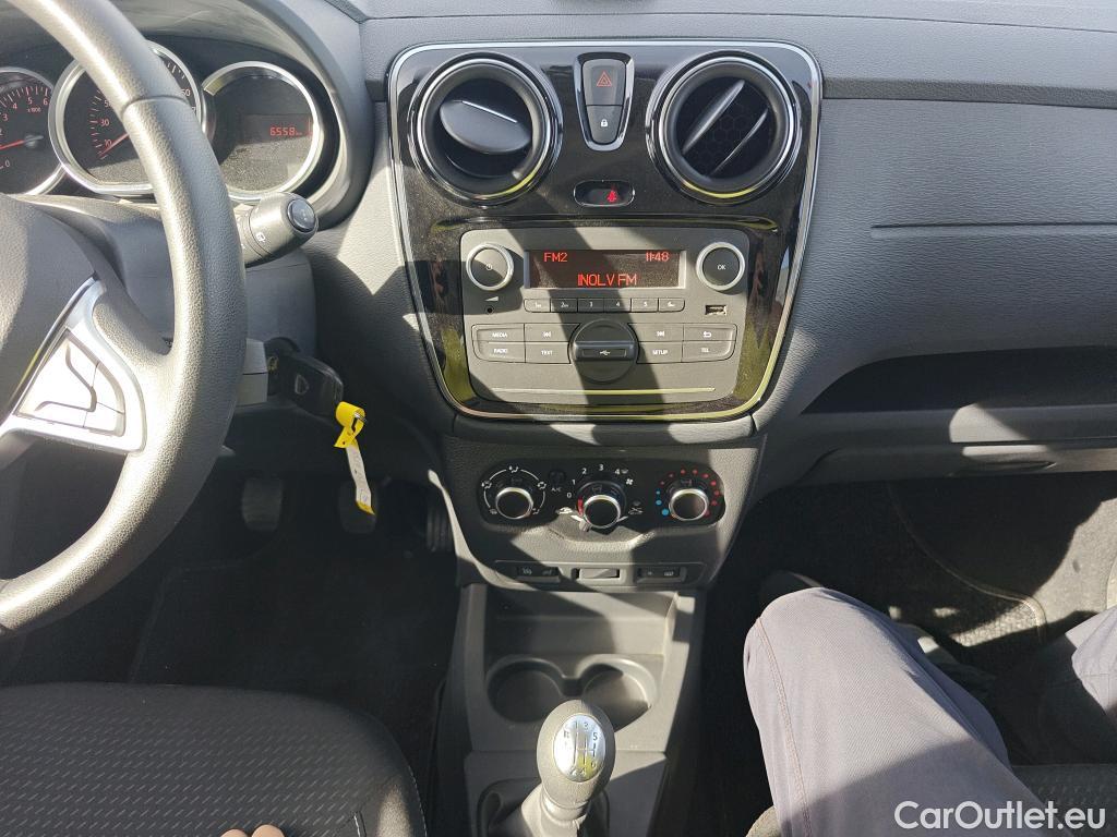 Dacia  Lodgy DACIA  / 2012 / 5P / monovolumen compacto Comfort Blue dCi 70kW (95CV) 7Pl - 18 #13