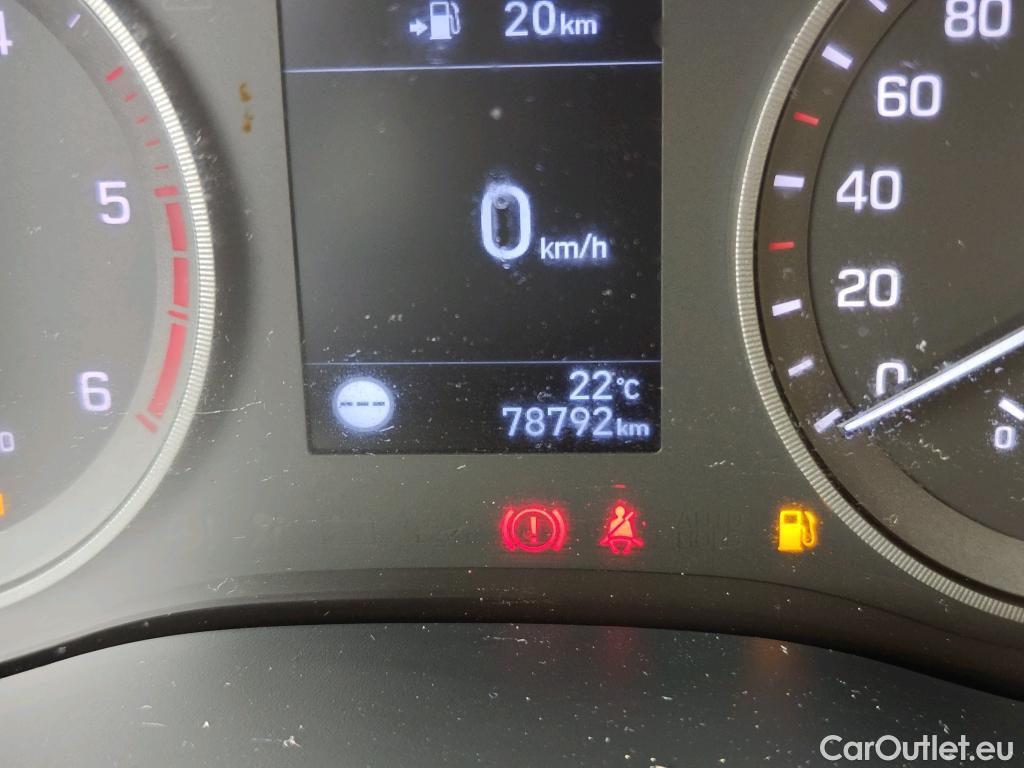Hyundai  Tucson HYUNDAI  / 2018 / 5P / todoterreno 1.6 CRDI 85kW (116CV) 48V SLE 4X2(SP)(SL) #5