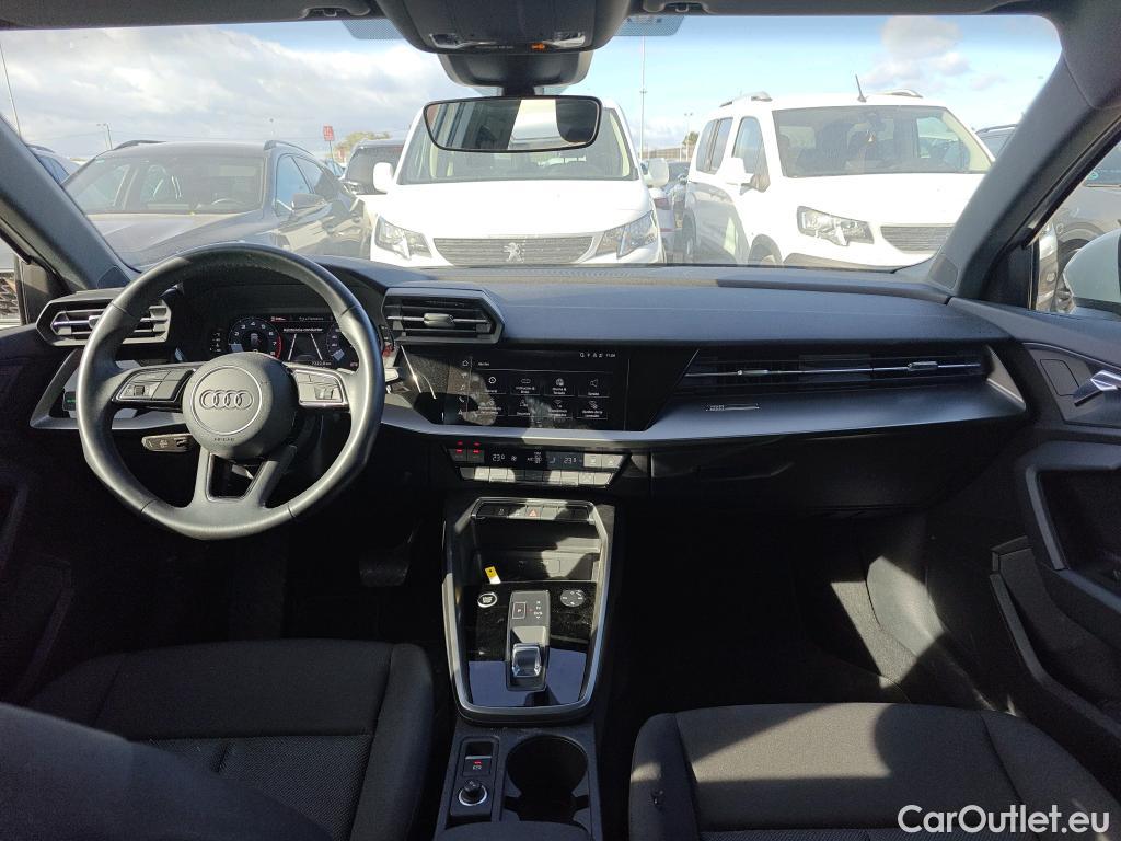 Audi  A3 AUDI  / 2020 / 5P / berlina con portón Sportback Advanced 30 TFSI 81kW S tronic (AC) #3