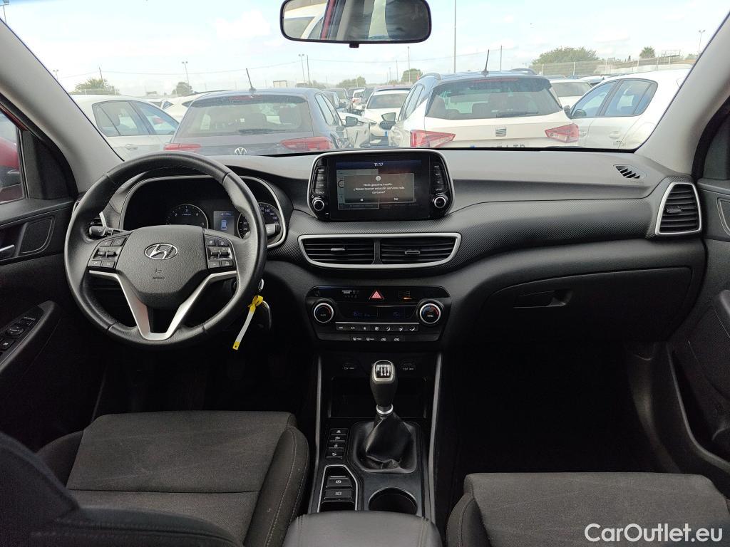 Hyundai  Tucson HYUNDAI  / 2018 / 5P / todoterreno 1.6 CRDI 85kW (116CV) 48V SLE 4X2(SP)(SL) #3