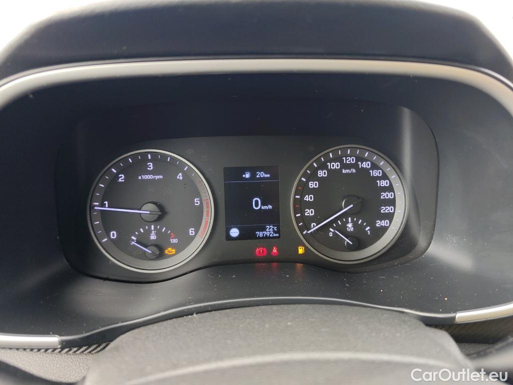 Hyundai  Tucson HYUNDAI  / 2018 / 5P / todoterreno 1.6 CRDI 85kW (116CV) 48V SLE 4X2(SP)(SL) #4