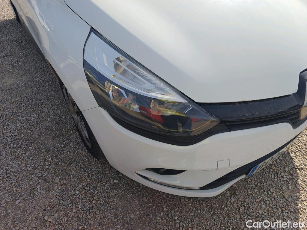 Renault  Clio RENAULT  / 2016 / 5P / berlina con portón Business dCi 55kW (75CV) -18 #16