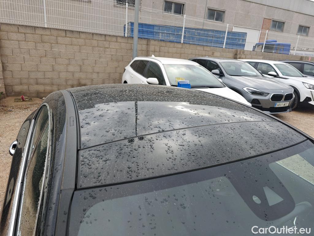 Land Rover  Discovery MERCEDES-BENZ CLA / 2019 / 4P / coupé CLA 180 #15