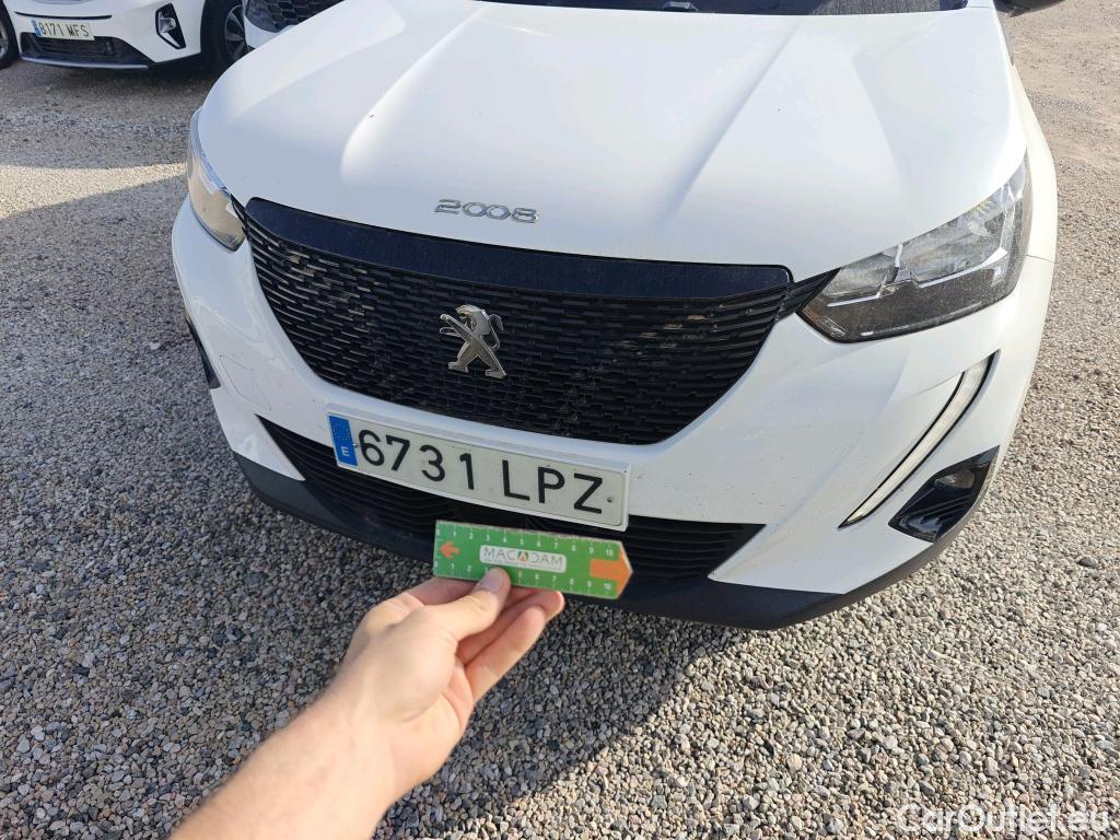Peugeot  2008 PEUGEOT  / 2019 / 5P / todoterreno Active BlueHDI 81kW (110CV) #22