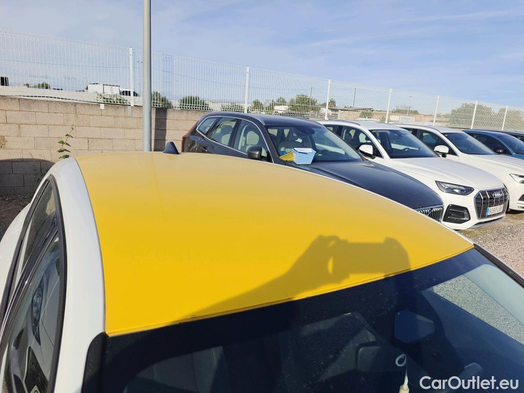 Peugeot  308 PEUGEOT  / 2021 / 5P / berlina con portón 5P Active Pack BlueHDi 130 S&S MAN (AC2) #15