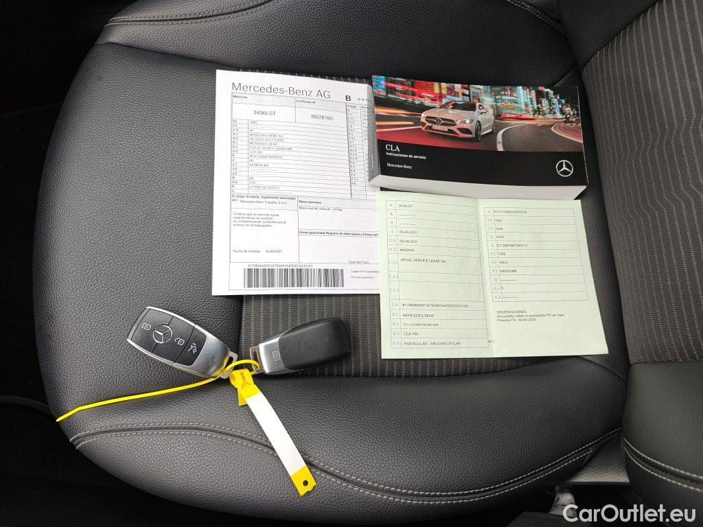 Land Rover  Discovery MERCEDES-BENZ CLA / 2019 / 4P / coupé CLA 180 #9