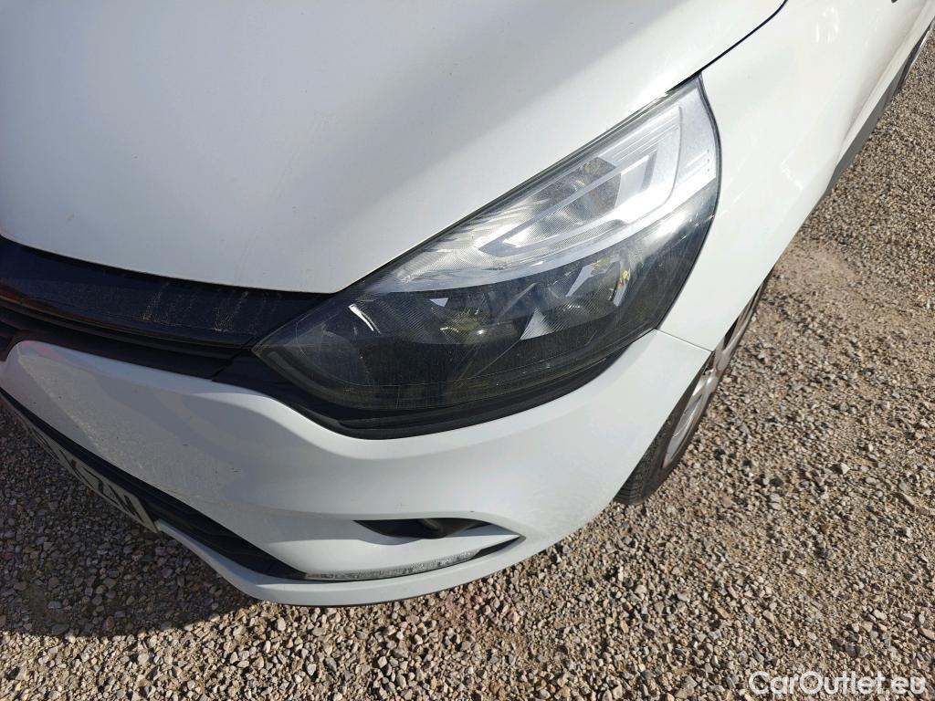 Renault  Clio RENAULT  / 2016 / 5P / berlina con portón Business dCi 55kW (75CV) -18 #15